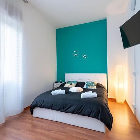 Ferienwohnung San Siro Big House Wifi Netflix Free Parking Mailand Exterior foto