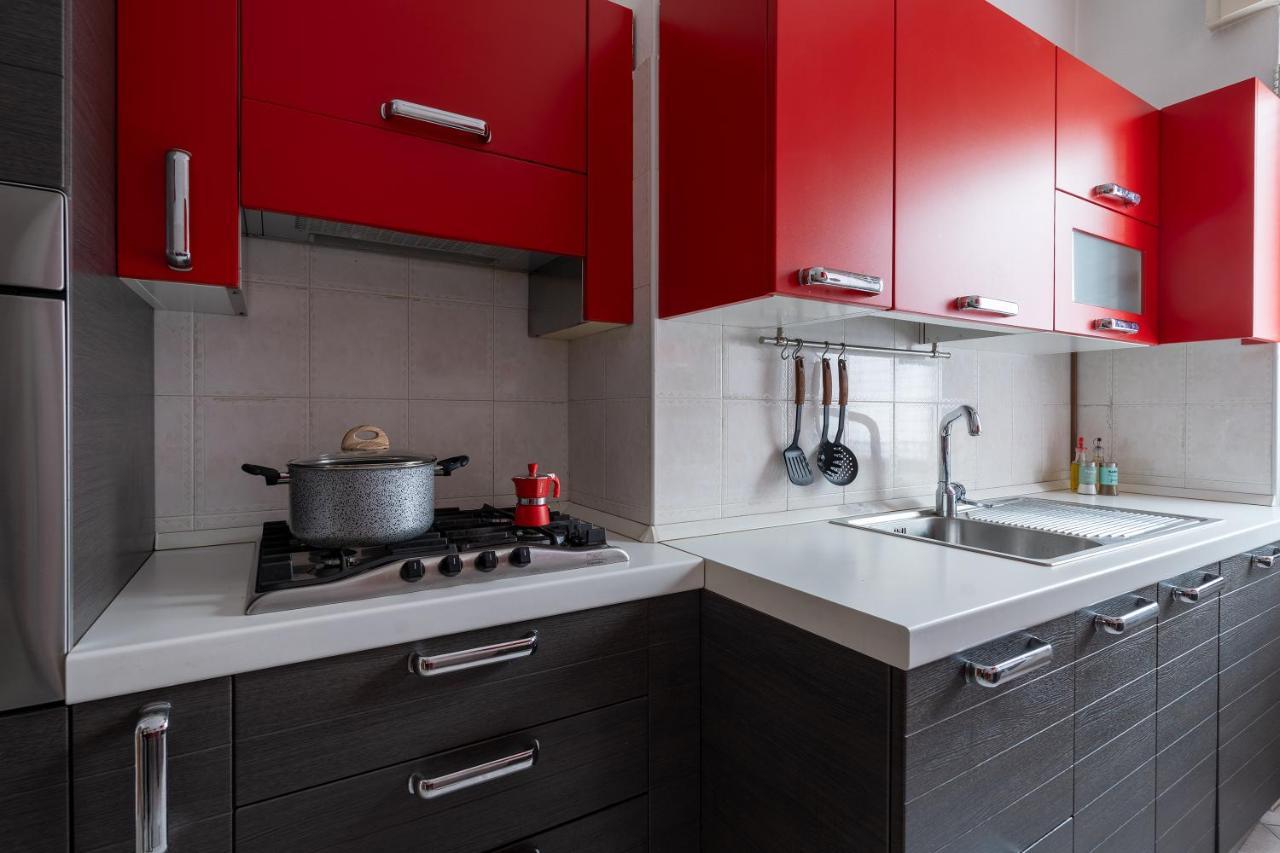 Ferienwohnung San Siro Big House Wifi Netflix Free Parking Mailand Exterior foto