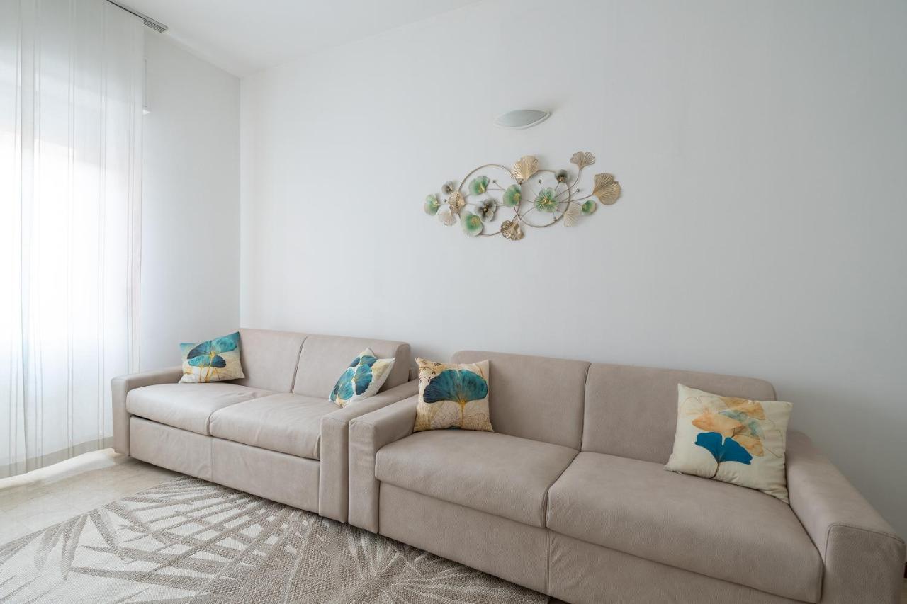 Ferienwohnung San Siro Big House Wifi Netflix Free Parking Mailand Exterior foto